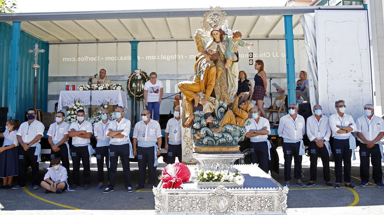 Procesión del Carmen en Lampón 2020