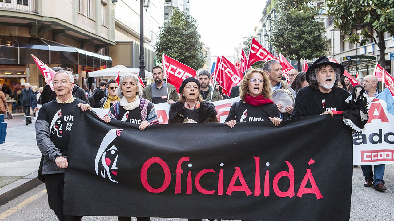 La manifestación por la oficialidad