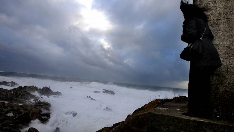 Olas H.Temporal en la playa de A Frouxeira, en Valdoviño