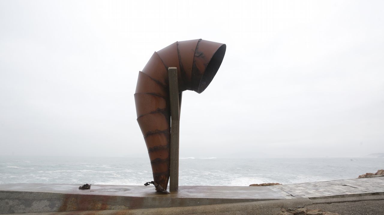 EFECTOS DE TEMPORAL EN A CORUÑA