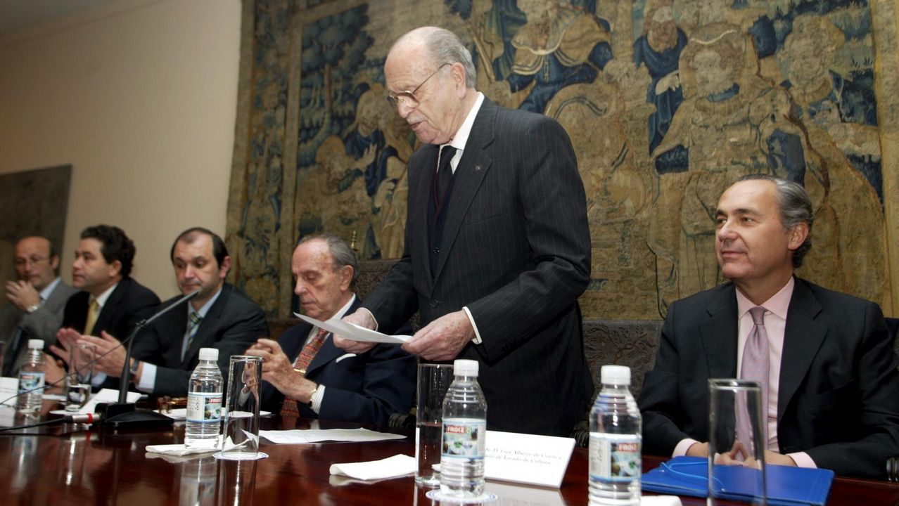 Inauguración del Congreso sobre Valle Inclan en el Museo de Pontevedra