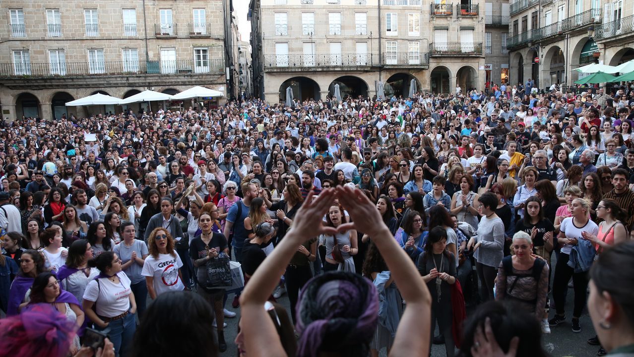 Concentración en la Praza Maior de Ourense