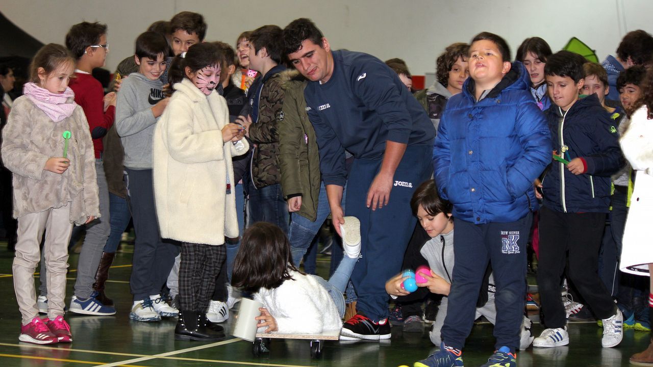 fiesta de la asociacion Amicos con motivo del día internacional de las personas con diversidad funcional