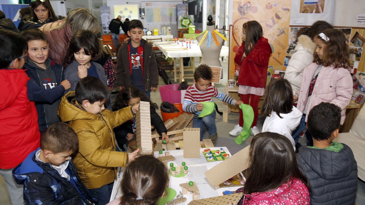 feira da educacion de ribeira