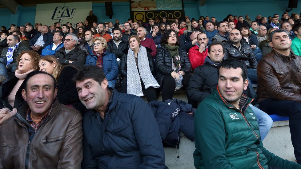 Partido de fútbol Segunda B entre Boiro y Celta B