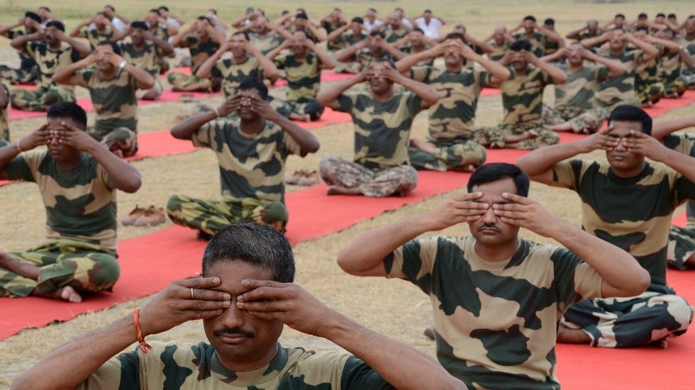 Día Internacional del Yoya en la India.