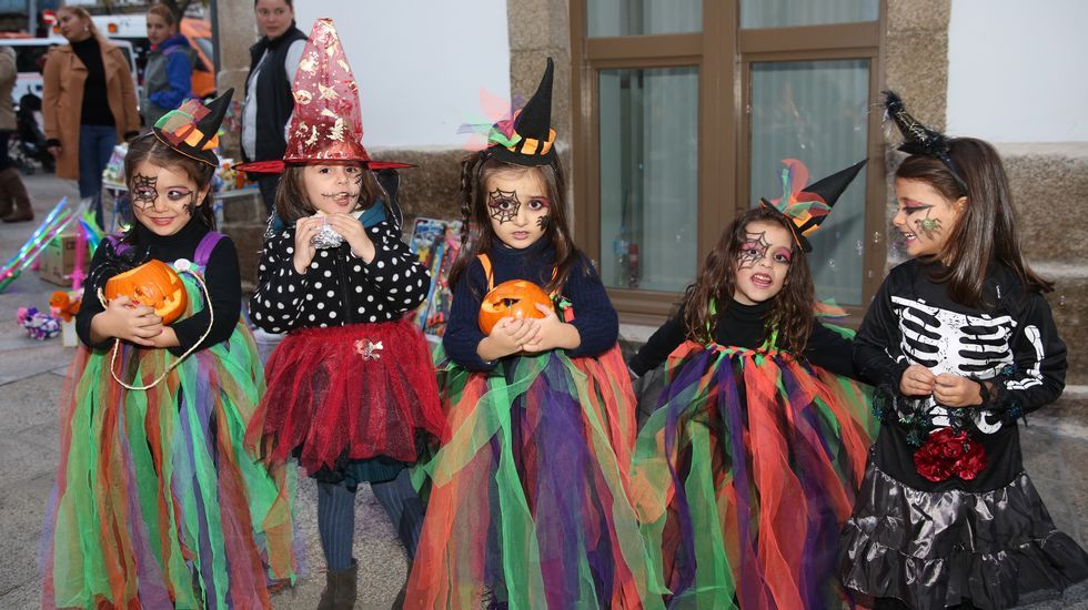 Ourense celebra el Samaín en la praza Maior