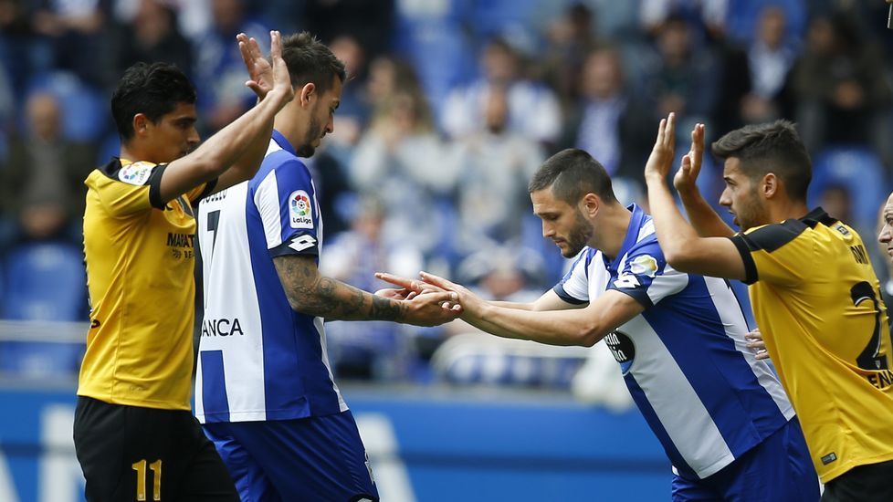 Joselu cabecea el 1-0