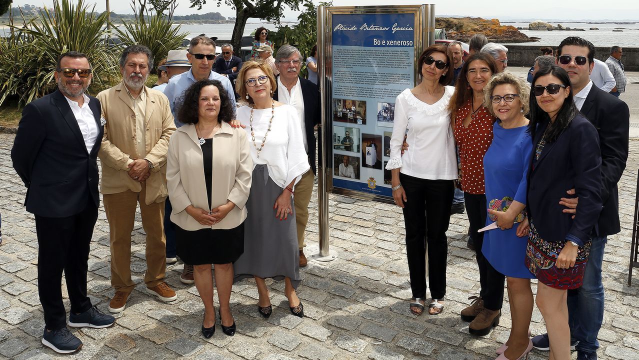 ACTO DEL HOMENAJE A PLACIDO BETANZOS EN EL QUE BAUTIZO´CON SU NOMBRE EL PASEO MARITIMO DE PALMEIRA