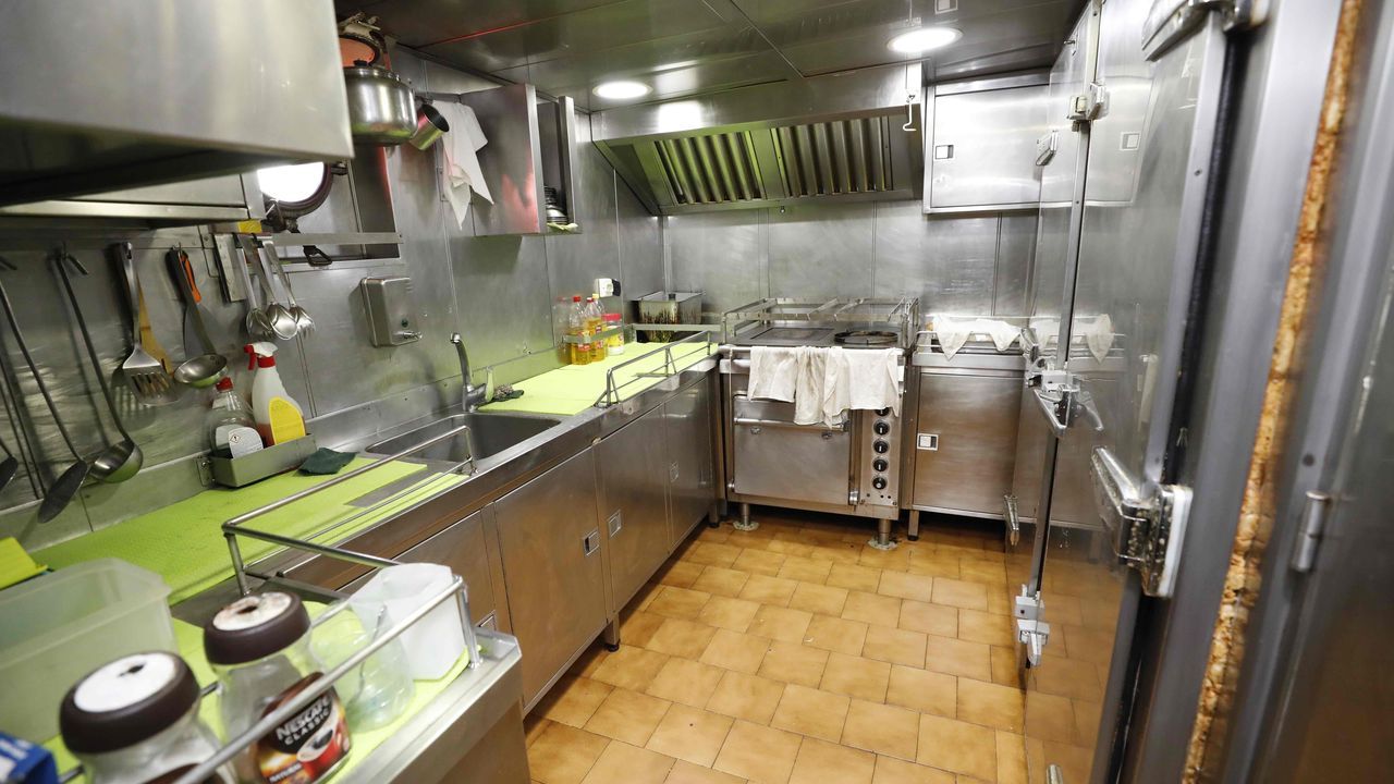La cocina del Rodríguez Parapar, equipada «como de la de restaurante» y más amplia que la de muchas viviendas