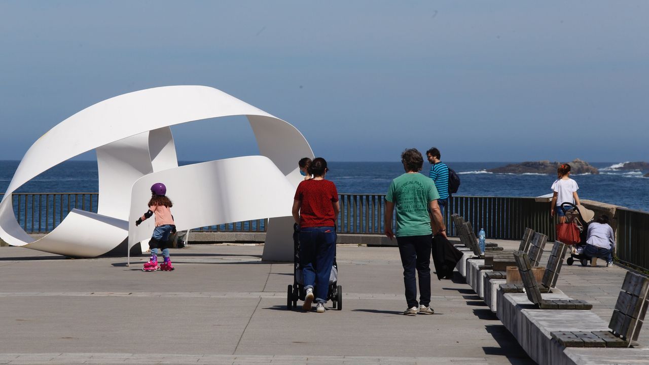 Disfrutando de un paseo por A Coruña
