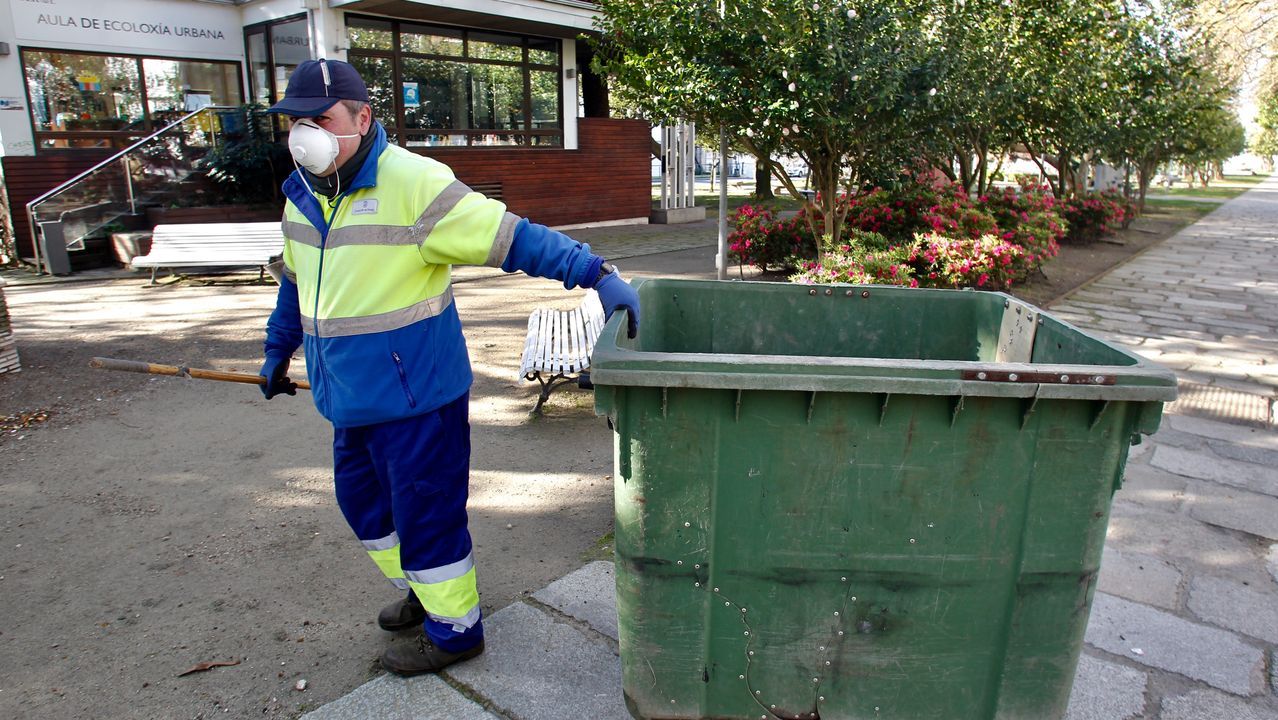 Los trabajadores de Urbaser en Ferrol, hoy con coronavirus
