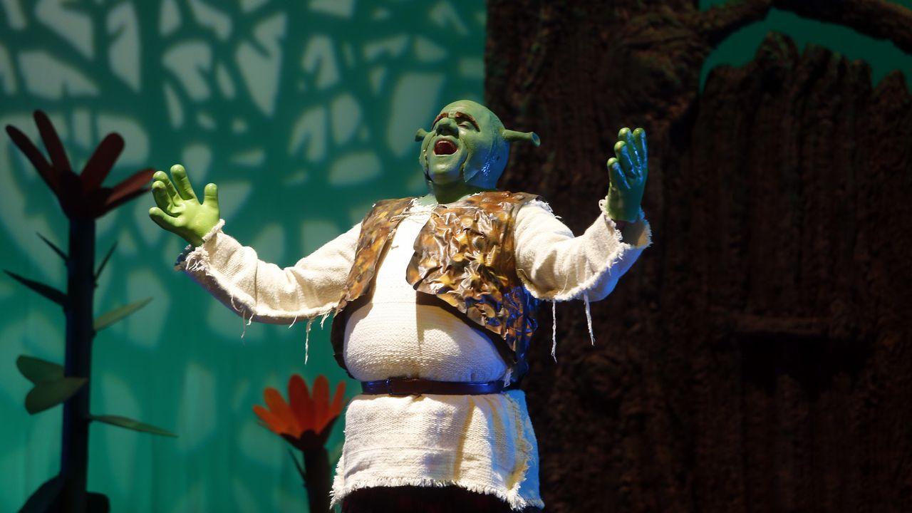 ESTRENO DEL MUSICAL «SHREK» EN EL AUDITORIO DE RIANXO.