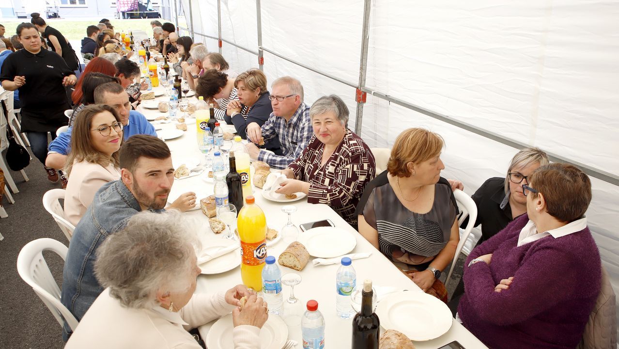JORNADA DE FAMILIAS EN AMICOS. COMIDA