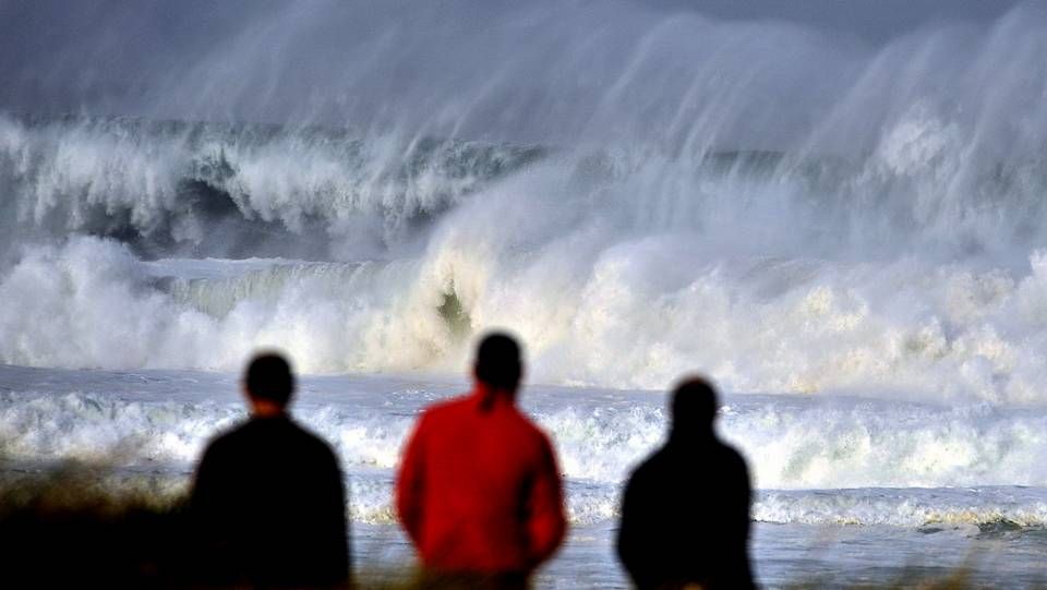 Olas H.Olas en la playa de A Frouxeira, en Valdoviño