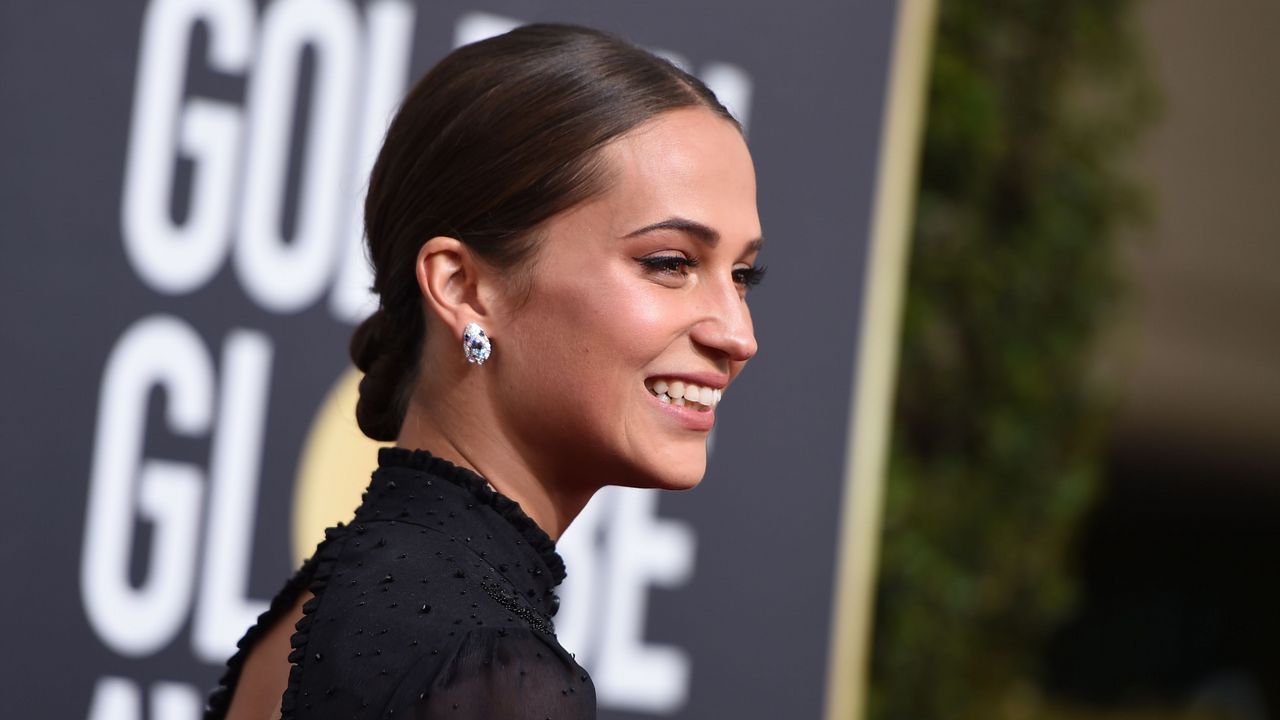 Alicia Vikander