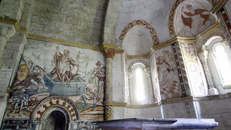 Un aspecto del conjunto pictórico de Santa María de Pesqueiras, en Chantada