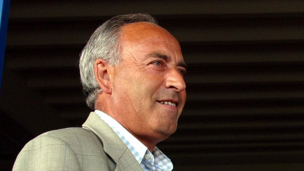 Peces que aparecieron en el estanque de la Iglesia de Meir�s.La madre de los peque�os de Godella fue detenida en el 2011 en Valencia en una protesta de los  indignados del 15M, y acusada de des�rdenes p�blicos y atentado a la autoridad, por lanzar botellas y propinar patadas a los agentes