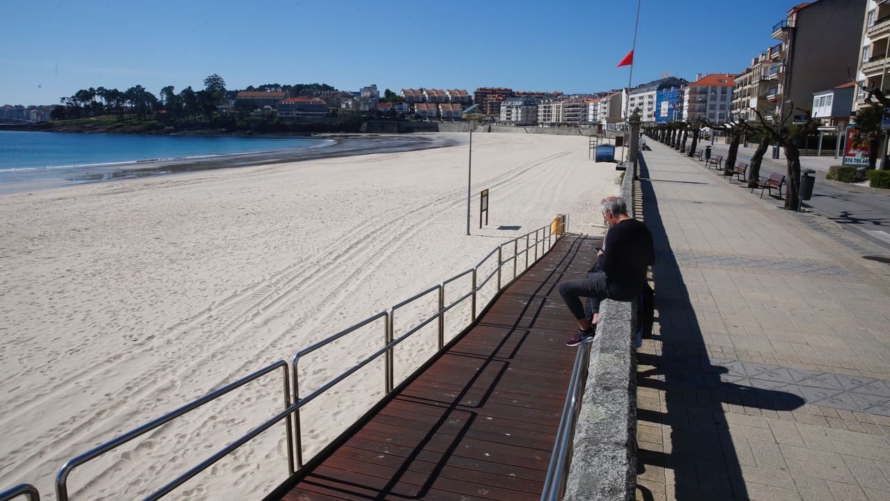 Playa de Silgar, en Sanxenxo, cerrada por prevenci�n ante el coronavirus