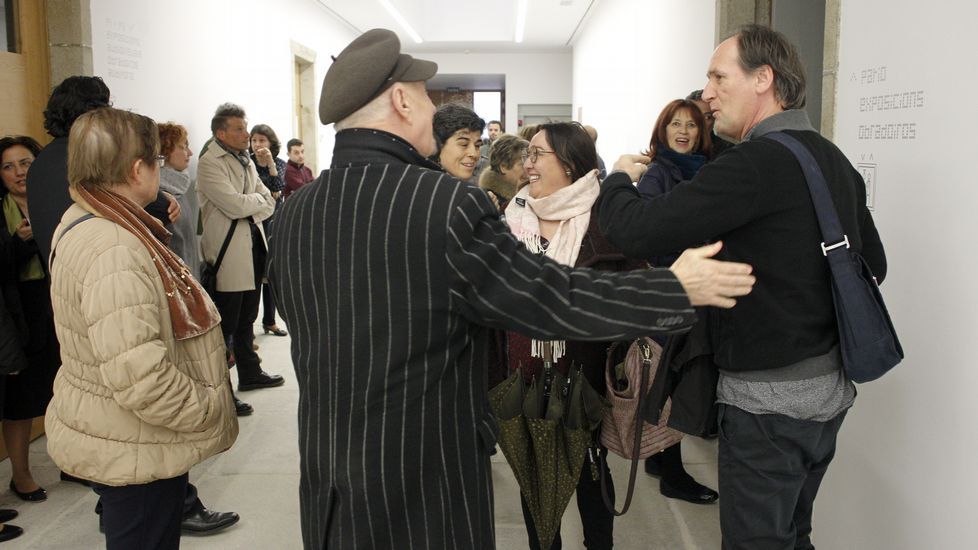 Paco Pestana saluda al arquitecto Juan Creus