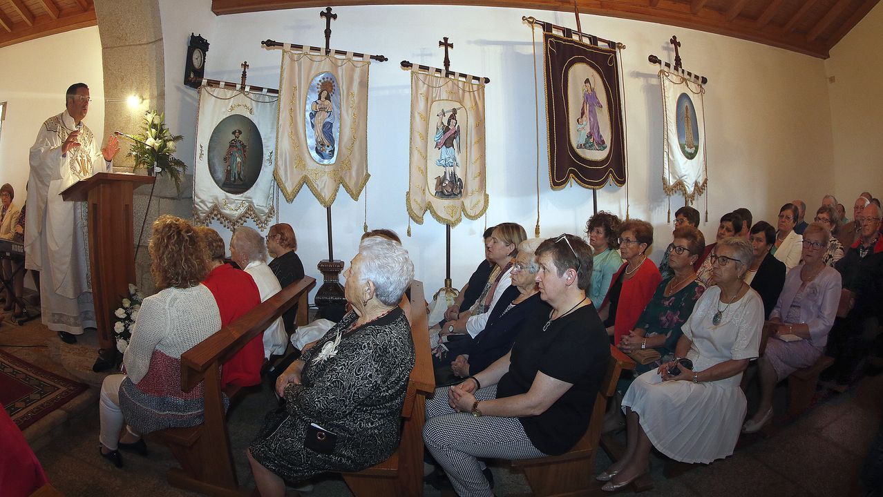 Fiestas en San Roquiño misa y procesión en honor a San Miguel