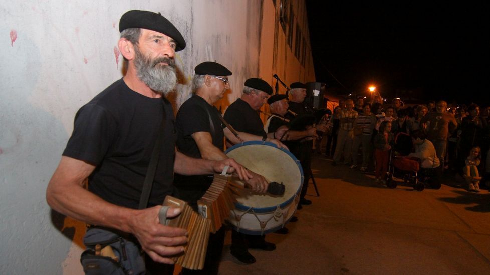 Encontro de embarcacions tradicionais en Cabo de cruz.2º DIA