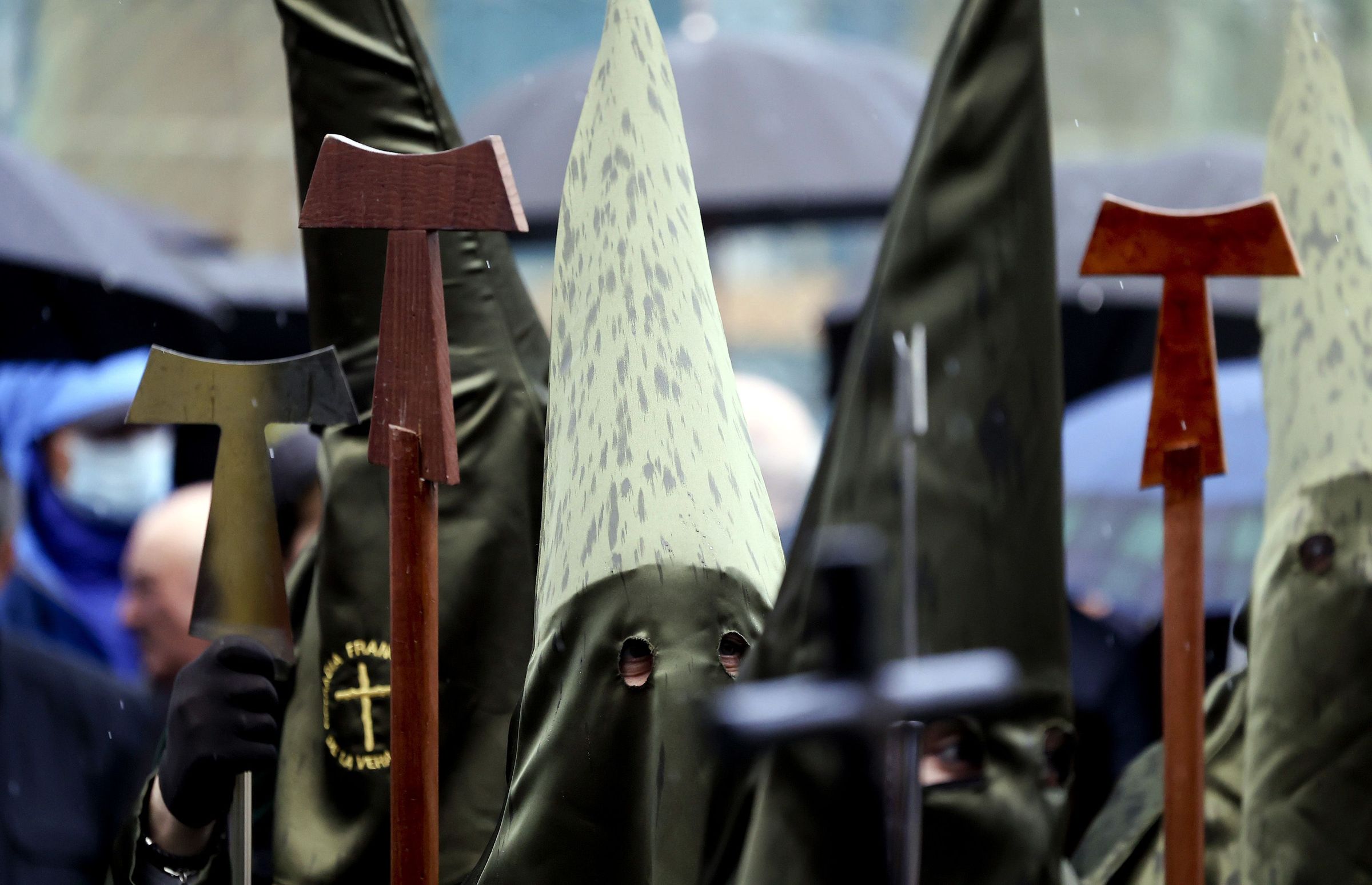 Nazareno mollado na procesin dos Irmns que finalmente foi cancelada. 19/04/2025