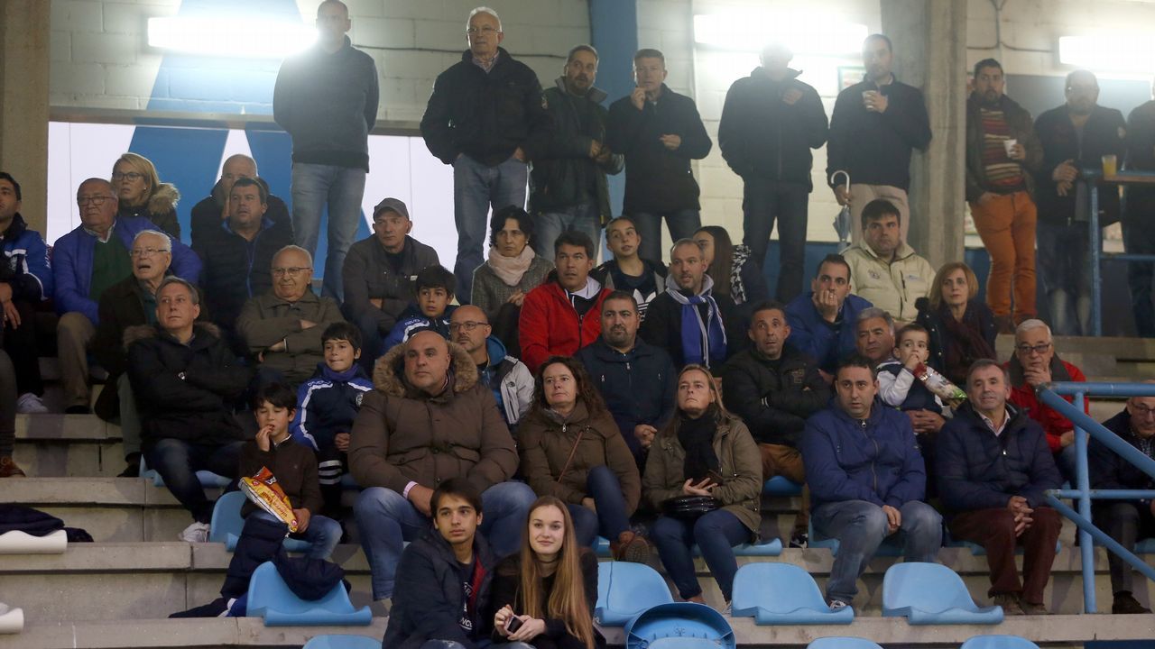 Partido de Tercera División entre el Noia y el Cultural Areas.