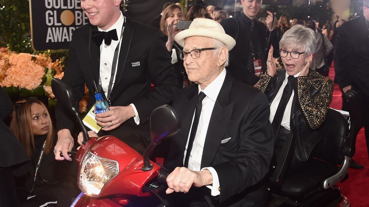 Norman Lear y Rita Moreno
