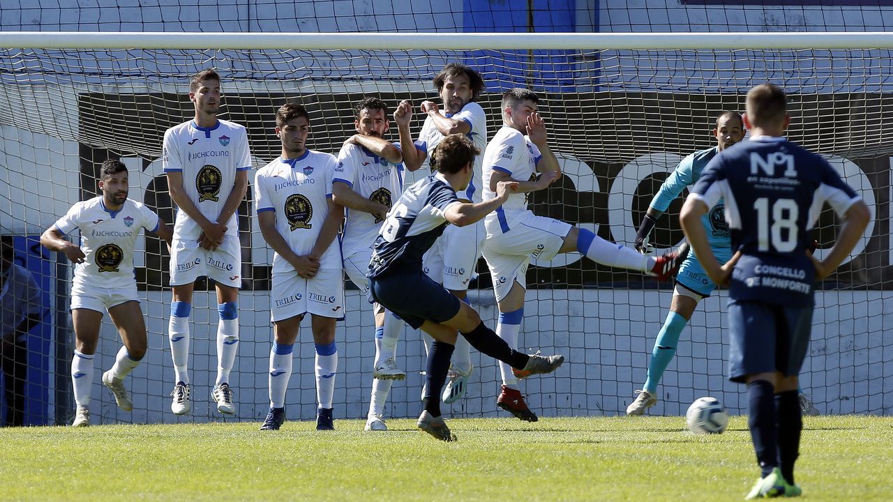 Partido entre el Boiro y el Lemos, de la fase de ascenso a Tercera