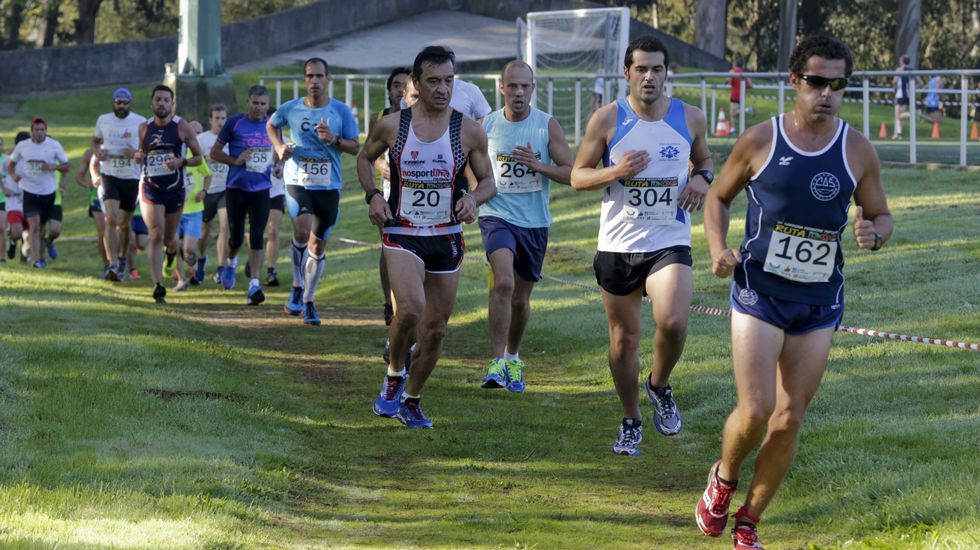 III Carrera pedestre popular Ruta dos en parque de Acea da Ama en Culleredo