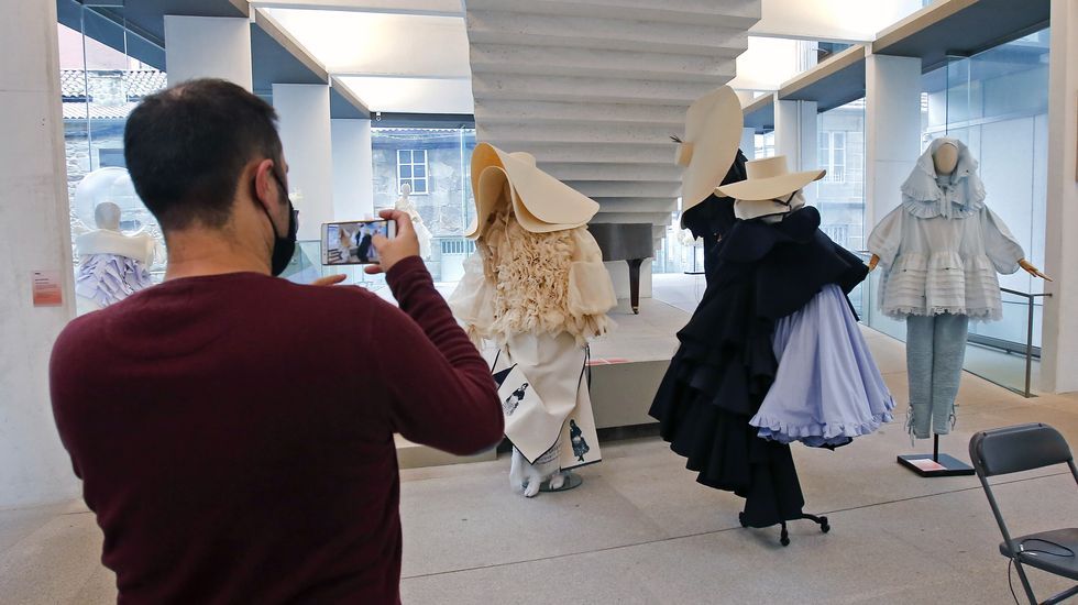 Exposición Debut de los alumnos de Esdemga en el Museo de Pontevedra