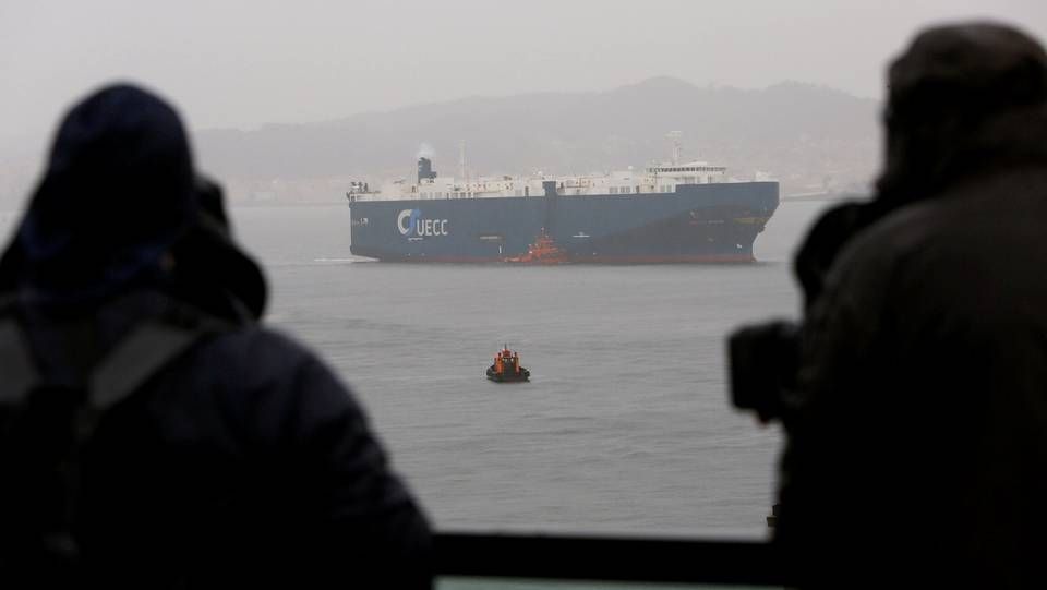 mercante.El mercante «Baltic Breeze», esta mañana tras la colisión de esta madrugada