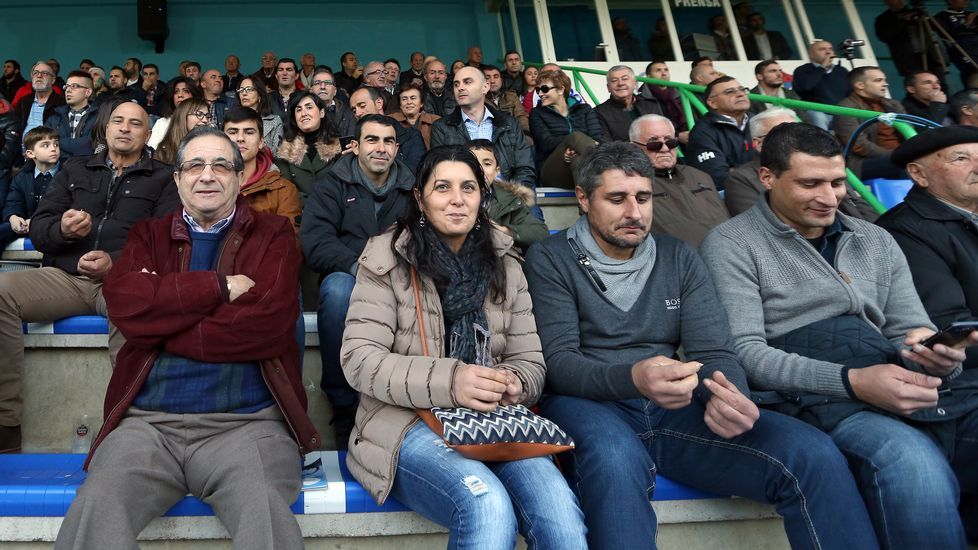 Partido de fútbol Segunda B entre Boiro y Celta B