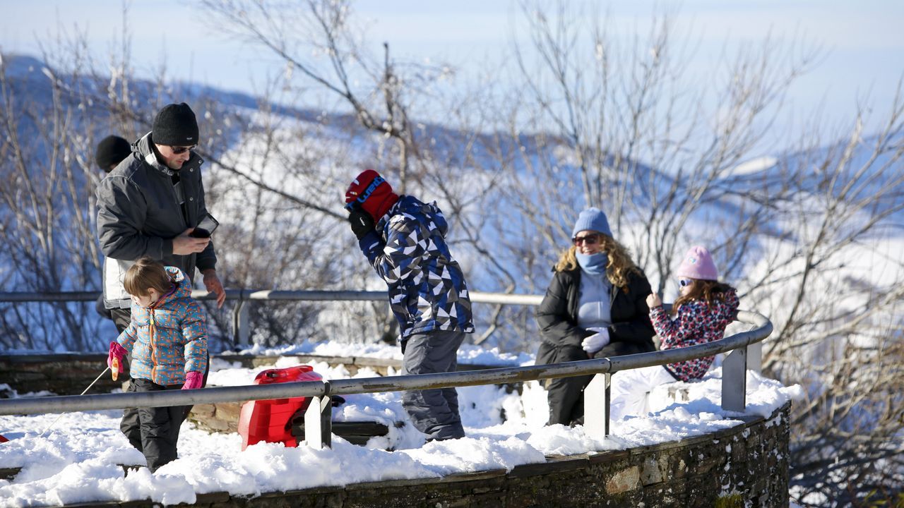O Cebreiro es actualmente el lugar que más visitantes recibe atraídos por la nieve