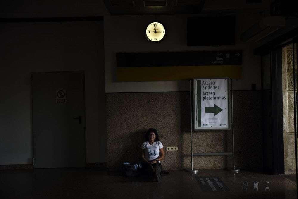 Primeiras horas do apagamento na estacin de tren de Pontevedra. 28/04/2025