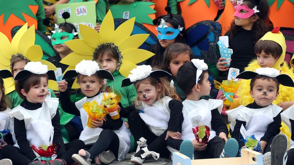 Proyecto Voz Natura del Colegio Jaime Balmes celebrando el día da terra