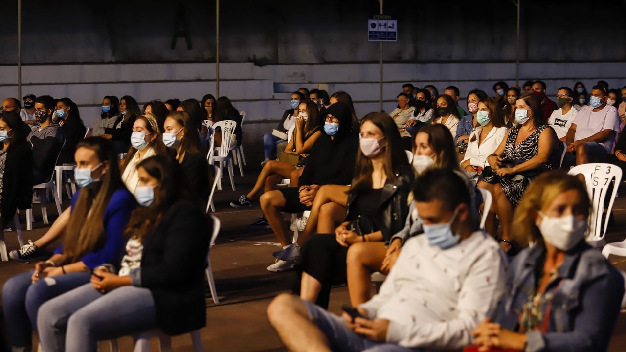 ¡Mita las fotos del concierto de Maldita Nerea en Noia!