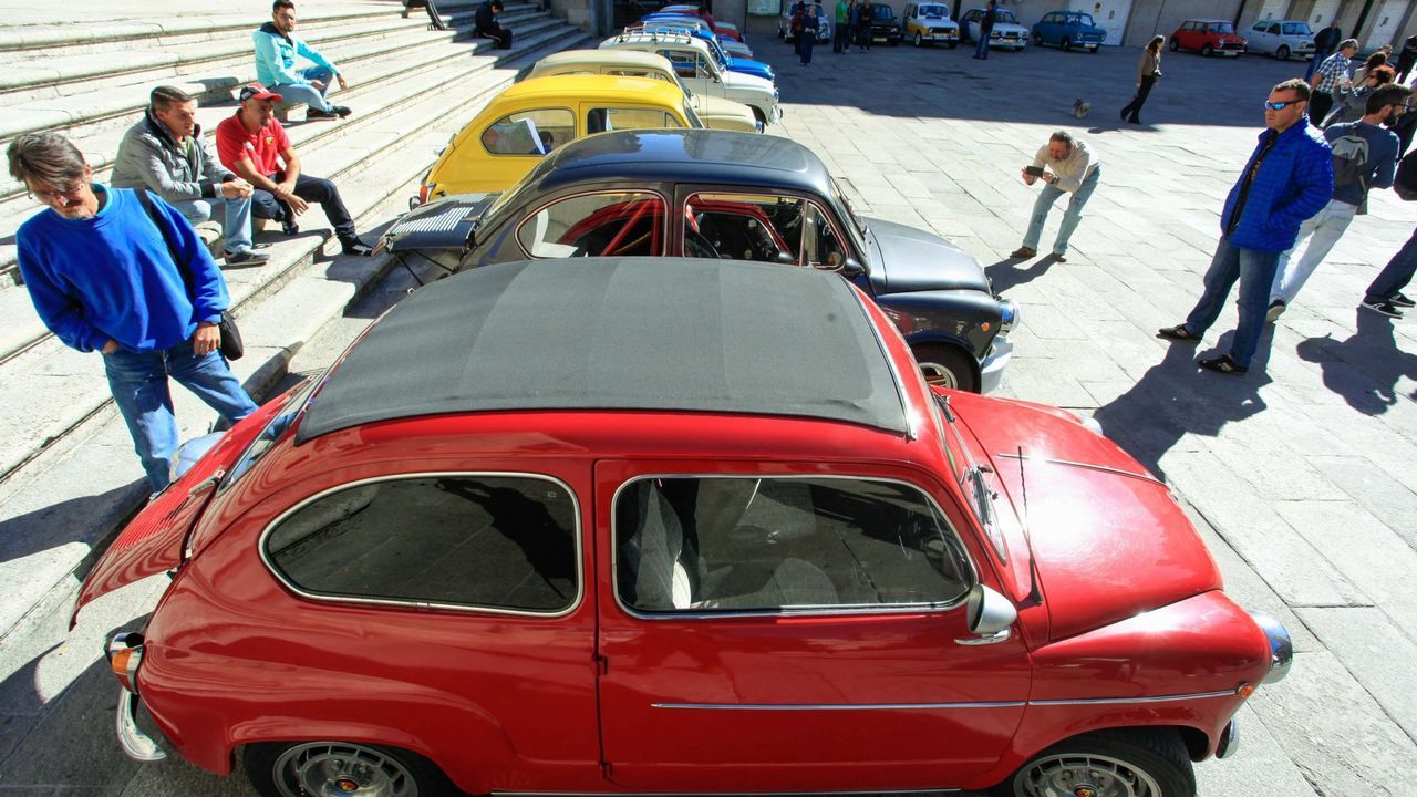 Concentración de SEAT 600 en Lugo en el 2016.