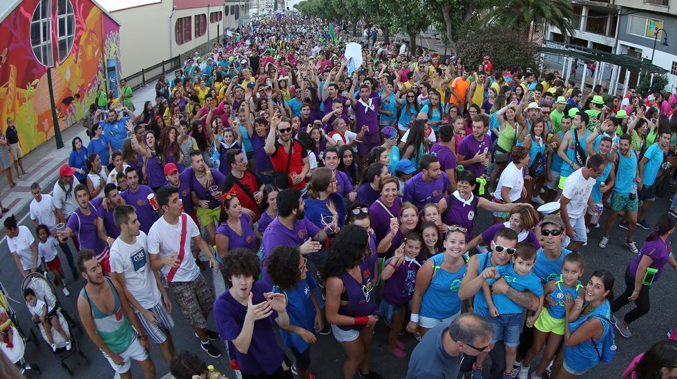 Desfile de peñas da Festa da Dorna 2016