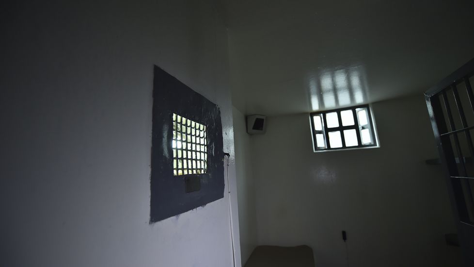 Cama en la celda de «El Chapo» Guzmán.
