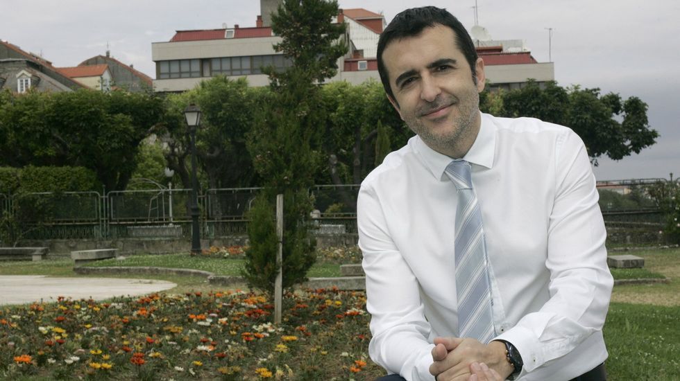 Luis Fraga. Periodista. Tras hacer TV y radio, enseña comunicación a directivos