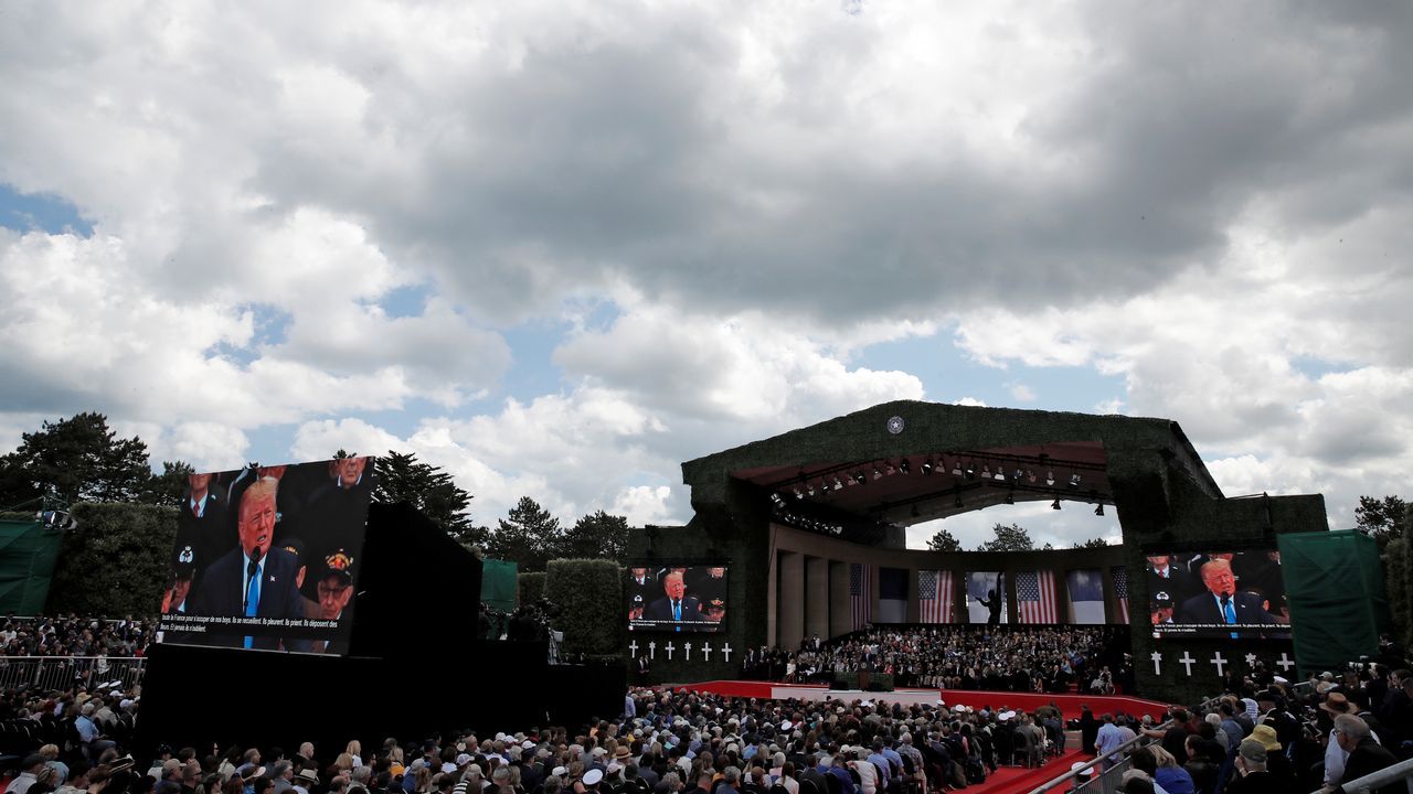 Macron ha recordado durante su discurso que «EE.UU. nunca es más grande que cuando pelea por la libertad de otros»