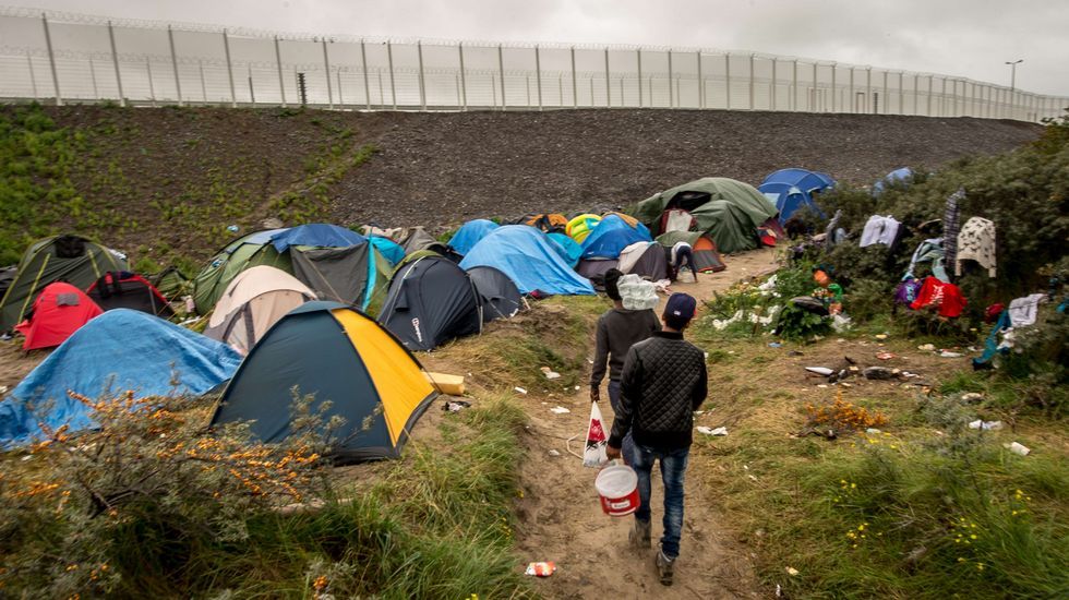 Campamento en Calais, conocido con el nombre de «Jungla Nueva»