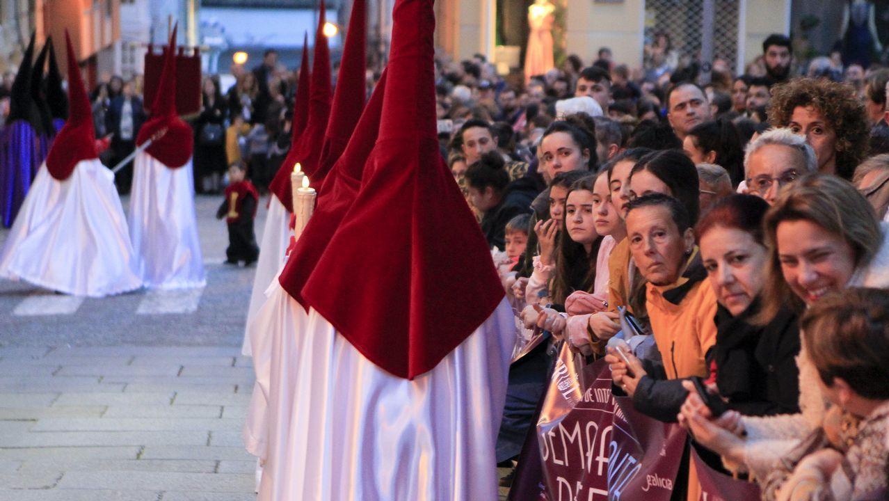 Martes Santo | Procesión de Jesús atado a la Columna y la Santísima Virgen de la Esperanza. Cofradía de Dolores