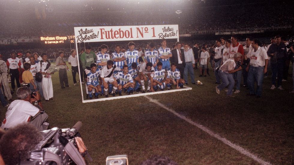 Los jugadores se refrescan tras uno de los entrenamientos en Río.