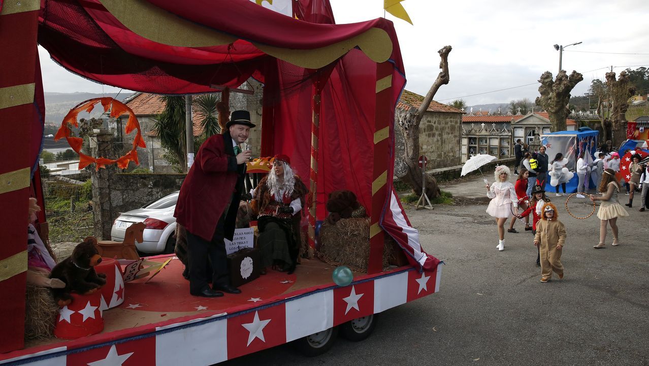 DESFILE DE CARROZAS DE CARNAVAL EN TARAGOŅA 2020