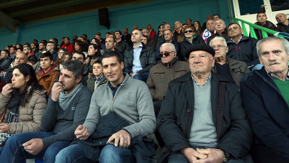 Partido de fútbol Segunda B entre Boiro y Celta B