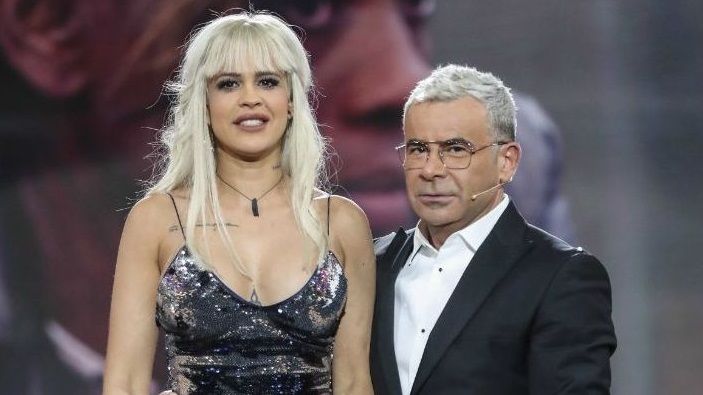 Vero Boquete y Tere Abelleira: �Ser� mejor que yo, seguro�.Criado, minutos antes de abandonar el campamento base del K2 para iniciar el camino de vuelta a Galicia.