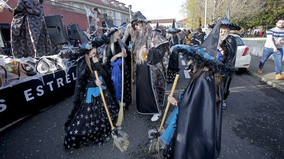 Desfile del momo en Vilanova de Arousa